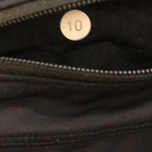 lululemon athletica Skirts - Lululemon black skirt, sz 10, 70522 lululemon athletica Skirts - Lululemon black skirt, sz 10, 70522